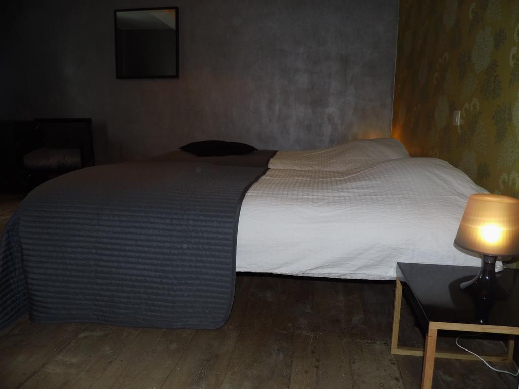 Chez Marraine Villa Nassogne Екстериор снимка