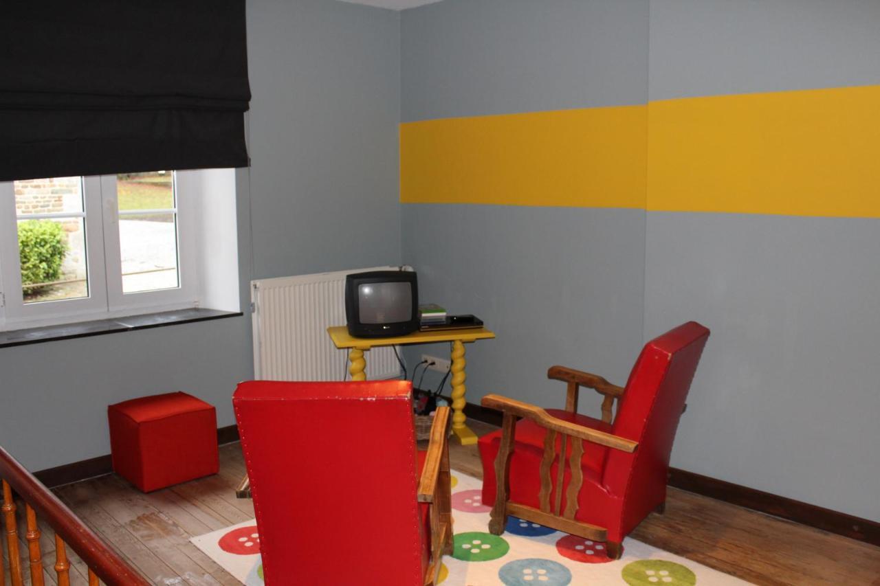 Chez Marraine Villa Nassogne Екстериор снимка